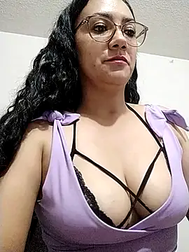 Salma-sweet online show from 4, 3, 2026