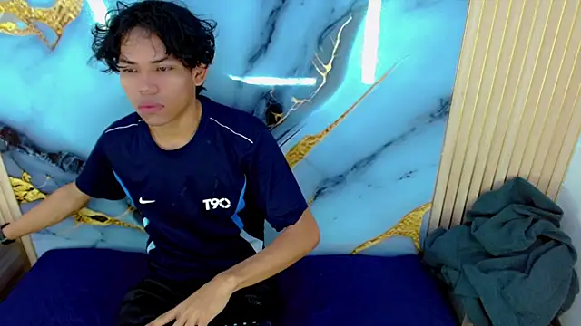 Snapshot of DaviidBuckx_ chatting on 28, 2, 2026 DaviidBuckx online show from 28, 2, 2026