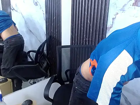 Snapshot of DaviidBuckx_ chatting on 11, 2, 2026 DaviidBuckx online show from 11, 2, 2026