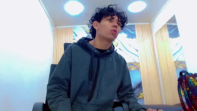 Snapshot of DaviidBuckx_ chatting on 18, 2, 2026 DaviidBuckx online show from 18, 2, 2026