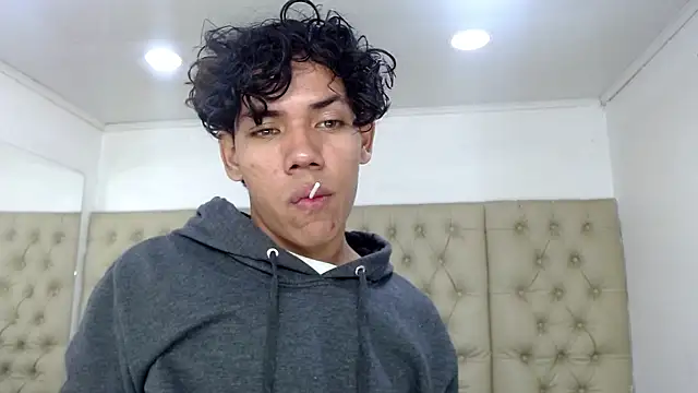 Snapshot of DaviidBuckx_ chatting on 9, 2, 2026 DaviidBuckx online show from 9, 2, 2026