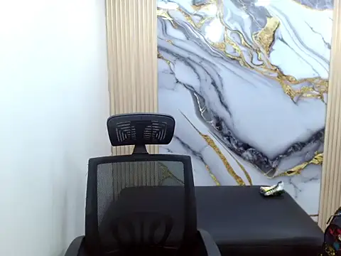 Snapshot of DaviidBuckx_ chatting on 15, 2, 2026 DaviidBuckx online show from 15, 2, 2026