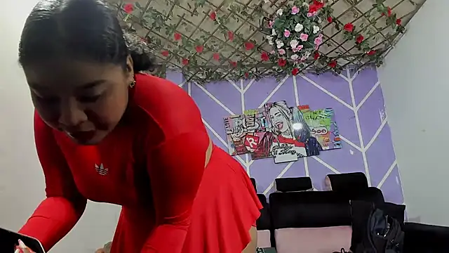 Snapshot of Lizeth_hot2002 chatting on 2, 3, 2026 Lizeth hot2002 online show from 2, 3, 2026