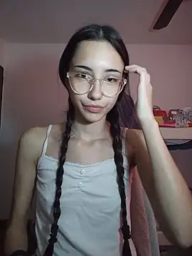 isaaabelaaa online show from 9, 4, 2026