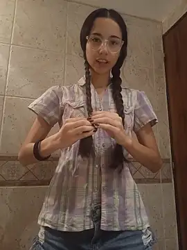 isaaabelaaa online show from 13, 2, 2026