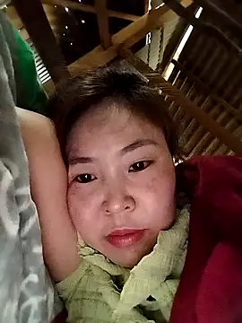 Snapshot of Yiyoongg chatting on 19, 2, 2026 Yiyoongg online show from 19, 2, 2026