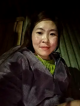 Snapshot of Yiyoongg chatting on 22, 2, 2026 Yiyoongg online show from 22, 2, 2026