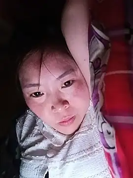 Yiyoongg online show from 29, 6, 2026