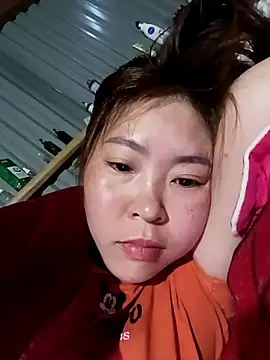 Yiyoongg online show from 31, 3, 2026