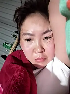 Snapshot of Yiyoongg chatting on 28, 2, 2026 Yiyoongg online show from 28, 2, 2026