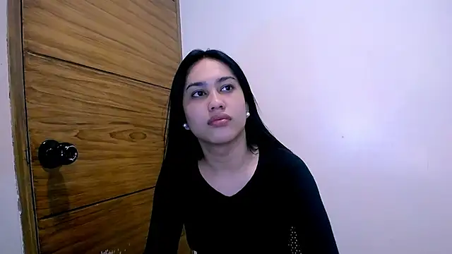 Snapshot of goddess_athena69 chatting on 16, 6, 2026 goddess athena69 online show from 16, 6, 2026