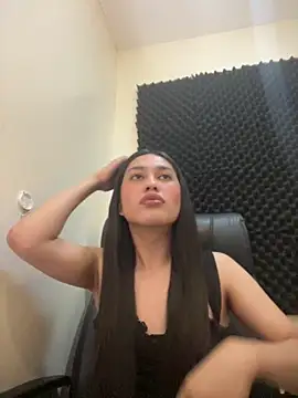 Snapshot of goddess_athena69 chatting on 2, 6, 2026 goddess athena69 online show from 2, 6, 2026