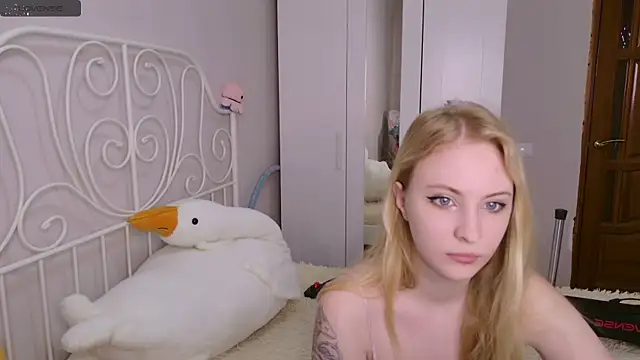 Snapshot of lilMelaniloveis chatting on 26, 6, 2026 lilMelaniloveis online show from 26, 6, 2026