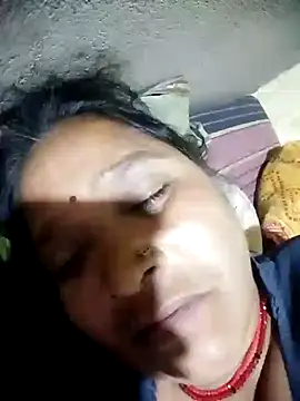 Snapshot of Loomaraj chatting on 2, 3, 2026 Loomaraj online show from 2, 3, 2026