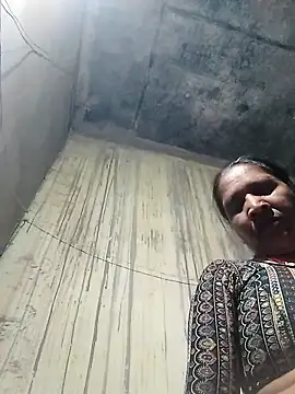 Snapshot of Loomaraj chatting on 1, 3, 2026 Loomaraj online show from 1, 3, 2026