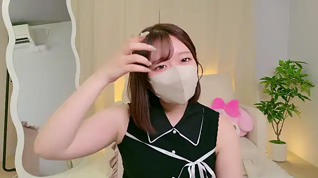 Saki chanF online show from 23, 7, 2026