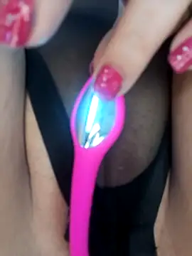 AkuManis online show from 10, 4, 2026