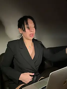 MissDeepVelur online show from 13, 3, 2026