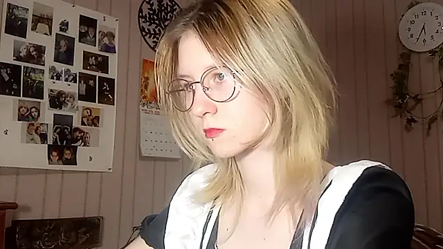 RunawayBr1de online show from 14, 2, 2026