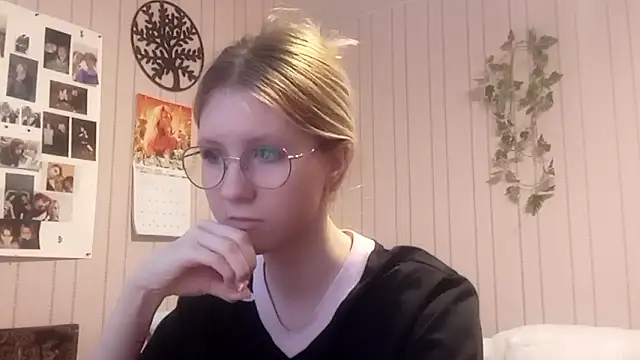 RunawayBr1de online show from 21, 2, 2026