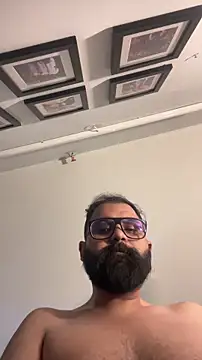 beerboy2222 online show from 12, 4, 2026