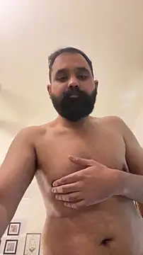 Snapshot of beerboy2222 chatting on 11, 4, 2026 beerboy2222 online show from 11, 4, 2026