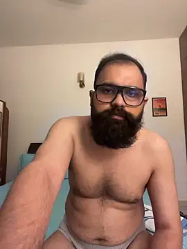 Snapshot of beerboy2222 chatting on 22, 6, 2026 beerboy2222 online show from 22, 6, 2026