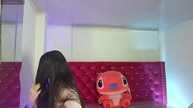 babyy nicols m online show from 19, 2, 2026