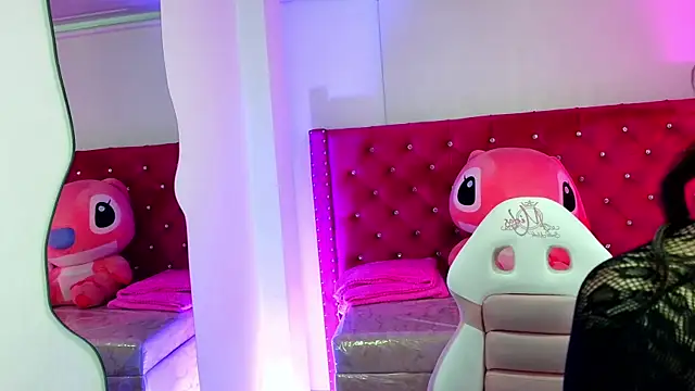 babyy nicols m online show from 8, 5, 2026