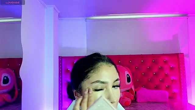 babyy nicols m online show from 30, 5, 2026