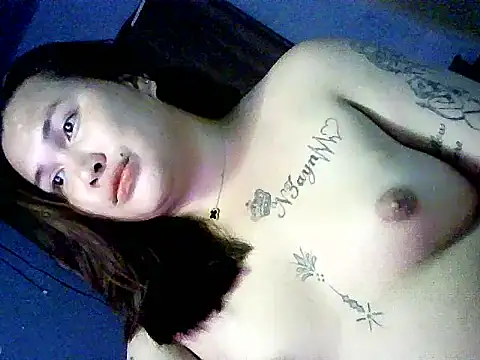 hollynicole online show from 5, 4, 2026