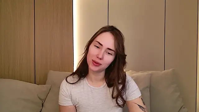 Arielle Vade online show from 18, 3, 2026