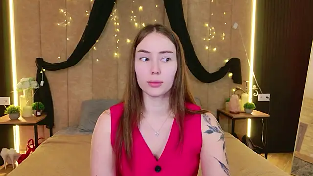 Arielle Vade online show from 25, 5, 2026
