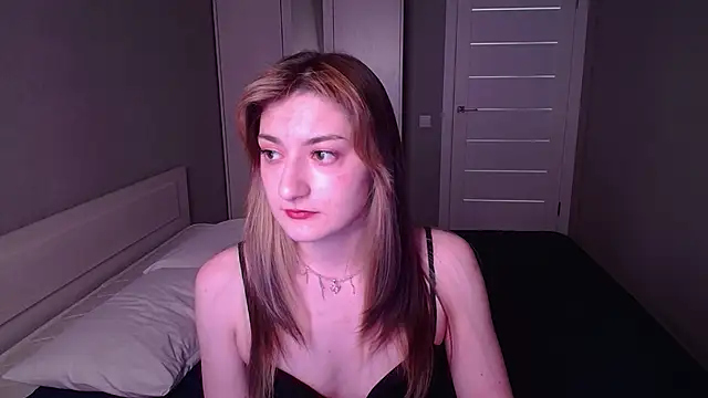 RosieGloom online show from 7, 6, 2026