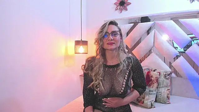 annie vega17  online show from 7, 3, 2026