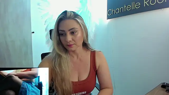 Snapshot of annie_vega17_ chatting on 18, 2, 2026 annie vega17 online show from 18, 2, 2026