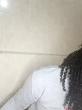 BrianaSweetxxx online show from 25, 2, 2026