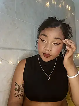 BrianaSweetxxx online show from 5, 3, 2026