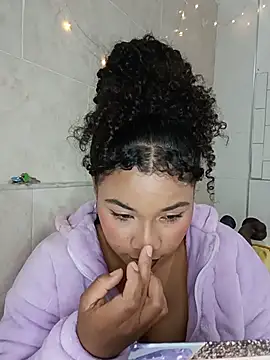 BrianaSweetxxx online show from 24, 5, 2026