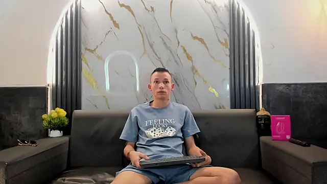 Isaak 26 online show from 4, 4, 2026