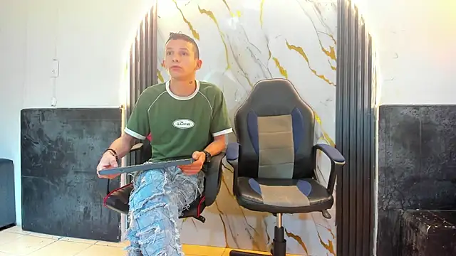 Isaak 26 online show from 11, 3, 2026