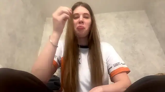 Snapshot of Lunexia_Kysstoria chatting on 10, 2, 2026 Lunexia Kysstoria online show from 10, 2, 2026