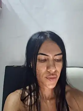 Snapshot of Alannys19 chatting on 12, 2, 2026 Alannys19 online show from 12, 2, 2026