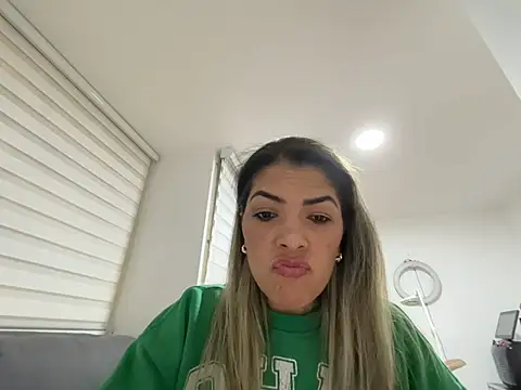 Encantadora Eva online show from 16, 2, 2026