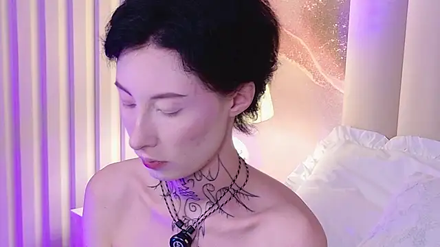 roxy morrison x online show from 18, 7, 2026