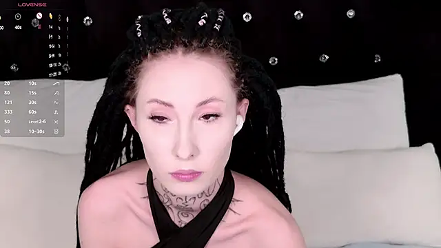 roxy morrison x online show from 22, 3, 2026