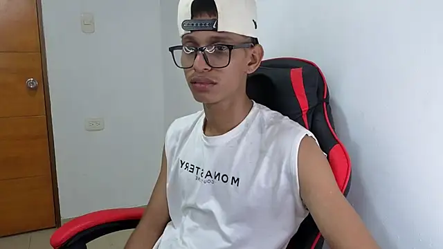 Snapshot of Niklausxxx chatting on 28, 2, 2026 Niklausxxx online show from 28, 2, 2026