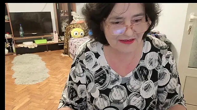 xMaryxAnne online show from 11, 3, 2026