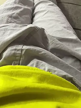 hassuniii online show from 10, 2, 2026