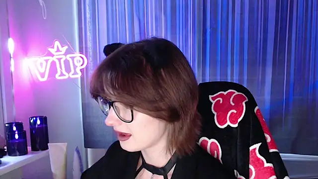 Snapshot of LunaXcherry chatting on 20, 7, 2026 LunaXcherry online show from 20, 7, 2026
